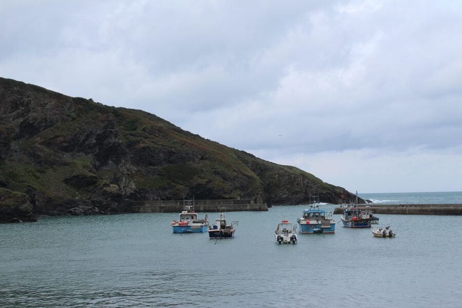 Doc Martin Tour - Following Louisa’s school and other familiar locations