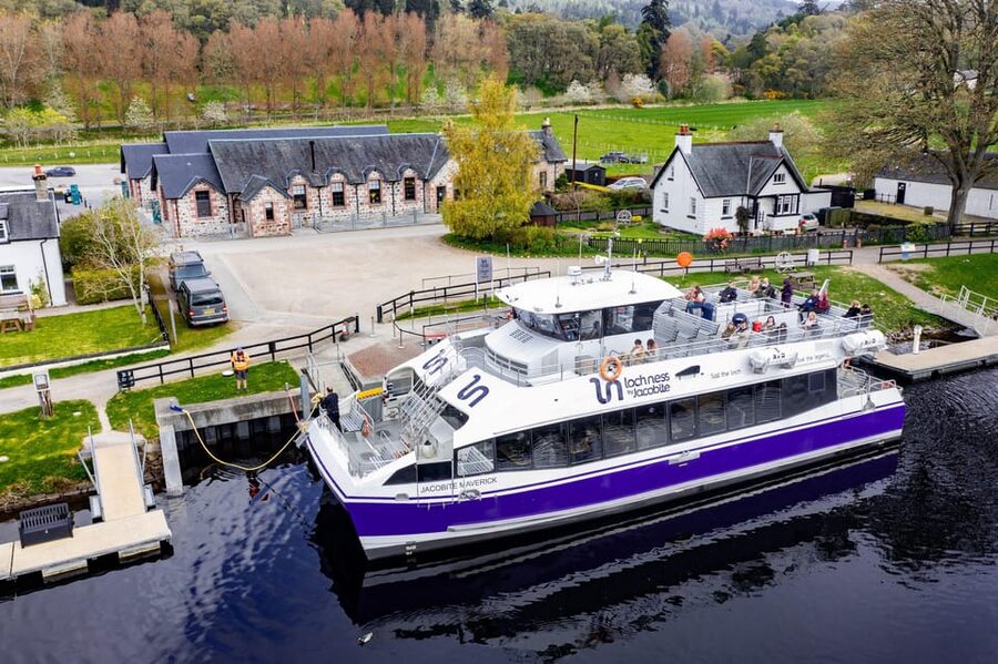 Dochgarroch: Caledonian Canal and Loch Ness 50min Cruise - When the canal opens onto Loch Ness