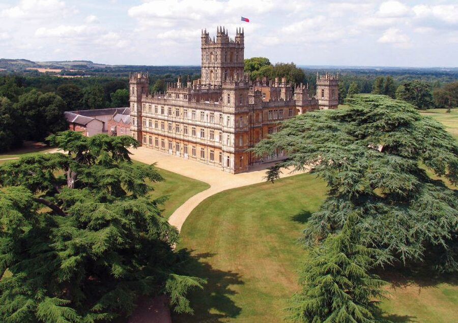 Downton Abbey and Village Small Group Tour from London - Should you book the Downton Abbey tour?