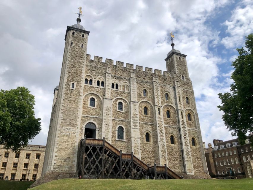 Early Access:Tower of London Opening Ceremony & Royal London - The guides make or break the morning