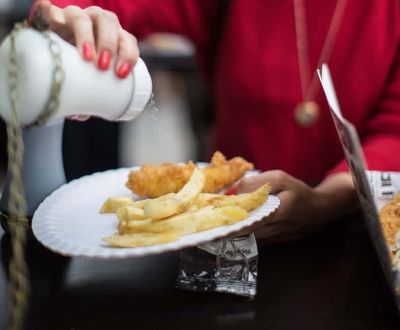 Eating London: Southwark & Bankside Food Tour - Walking past London Bridge and historic streets