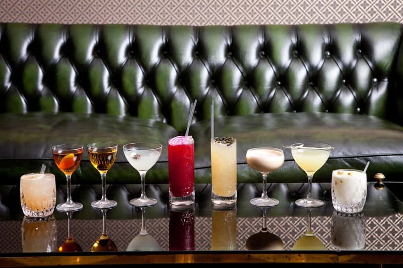 Eating London: Twilight Soho VIP Food & Drinks Tour - The pub stop brings Soho down to earth