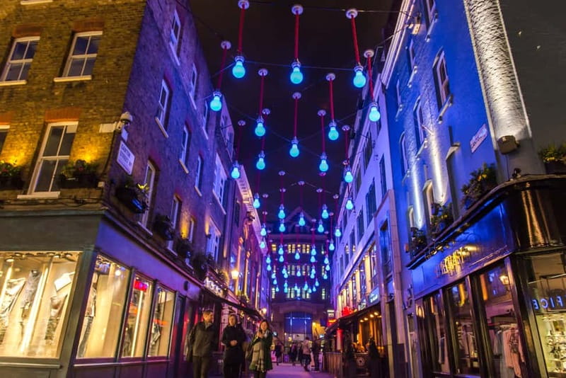 Eating London: Twilight Soho VIP Food & Drinks Tour - A food crawl rather than a quick tasting walk