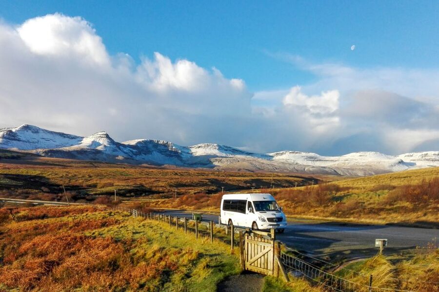 Edinburgh: 3-Day Isle of Skye, Highlands, and Loch Ness Tour - Eilean Donan Castle is a picture stop with a seasonal catch