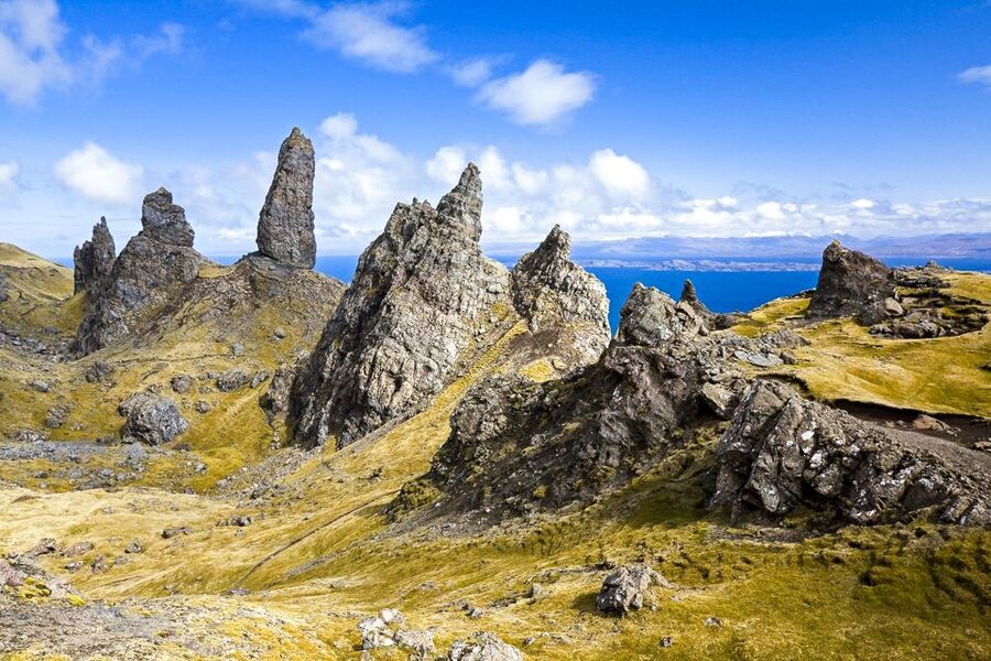 Edinburgh: 3-Day Isle of Skye, Highlands, and Loch Ness Tour - Pitlochry breaks up the return to Edinburgh