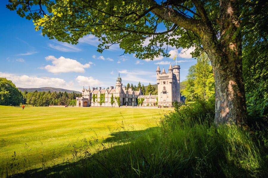 Edinburgh: Aberdeenshire, Balmoral Castle & Northeast Coast - Stonehaven and the first night in Aberdeen
