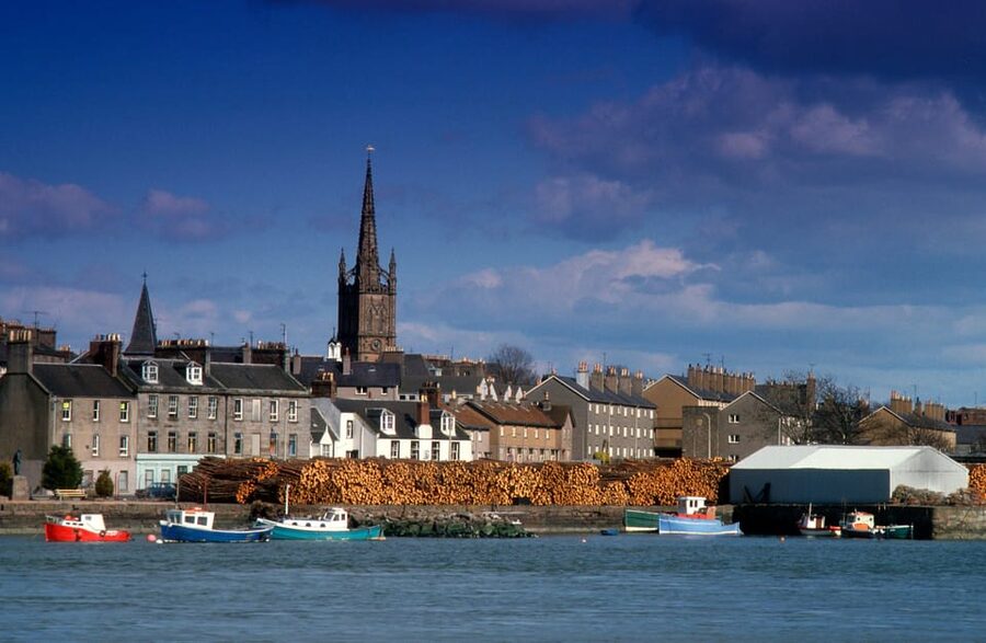 Edinburgh: Aberdeenshire, Balmoral Castle & Northeast Coast - Banchory, Ballater, and the lunch question