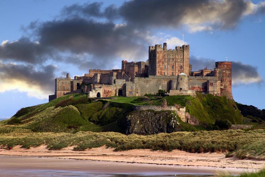 Edinburgh: Bamburgh Castle, Northumberland and Alnwick Trip - The guides are a major part of the experience