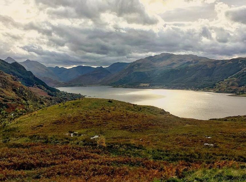 Edinburgh: Eilean Donan, Loch Ness & Glenfinnan 2-Day Tour - The bus, guides, and pace