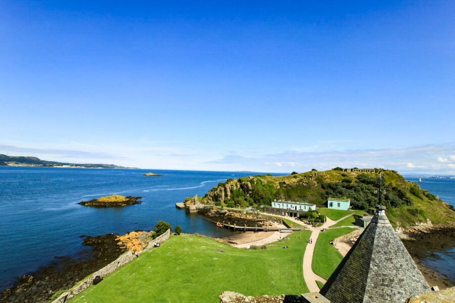 Edinburgh: 'Firth of Forth' Three Bridges Sightseeing Cruise - Weather, comfort, and family considerations