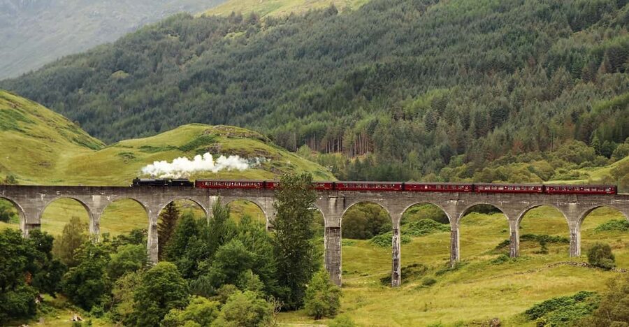 Edinburgh: Glenfinnan Viaduct, Glencoe & Fort William - Who should book this tour?