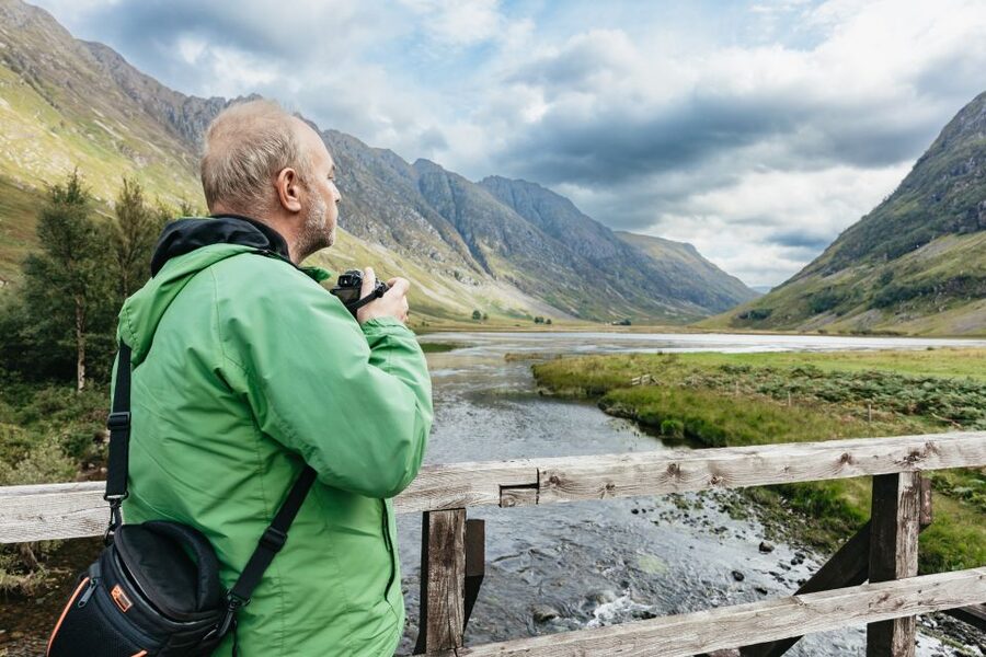 Edinburgh: Loch Ness, Glencoe, Coos & the Highlands Day Tour - Stirling views and the William Wallace story