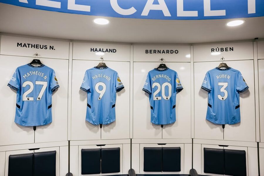 Etihad Stadium: The Manchester City Stadium Tour - The City story begins before the pitch