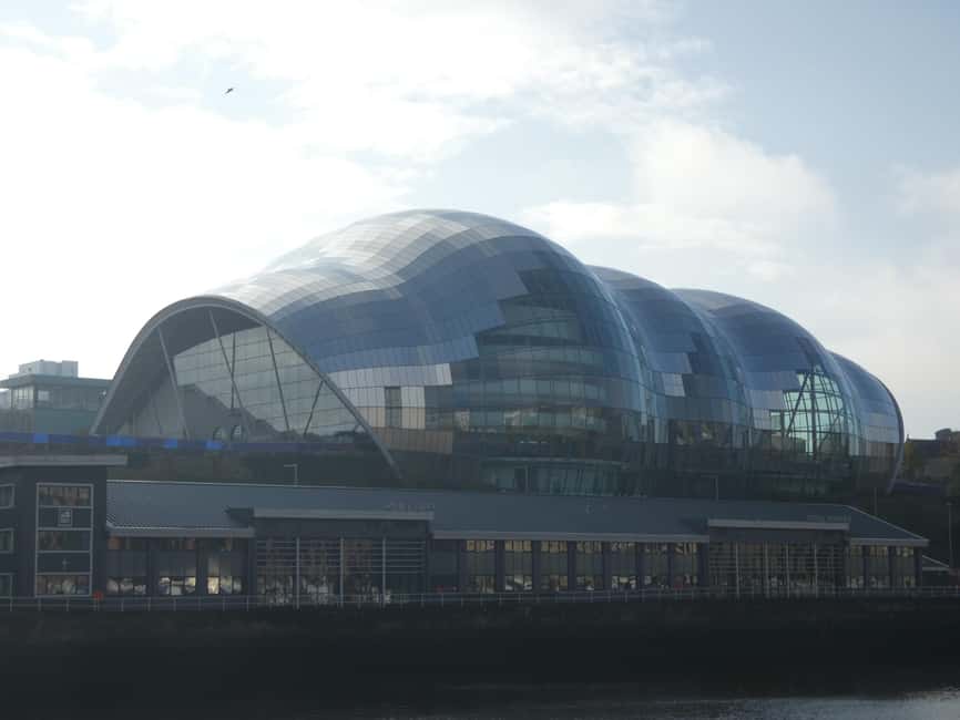 Explore Newcastle: 2 hour City Tours in Italian or English - Grey’s Monument and the Story of Social Reform