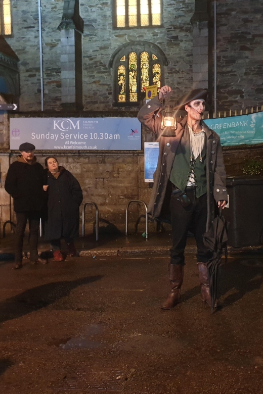 Falmouth: Spookily Enjoyable Ghost Tour - Meeting your undead sailor at Prince of Wales Pier