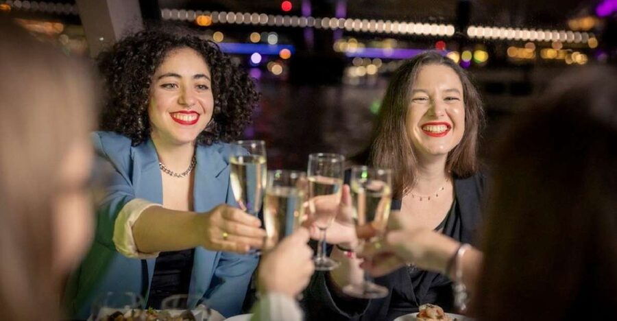 Festive London New Year’s Eve 3-Course Dinner Cruise - Greenwich and The O2 on the outbound route