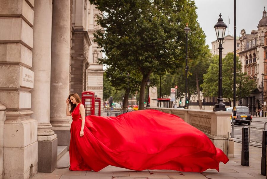 Flying dress professional photoshoot with pro photographer - Working with Mehr Farahani