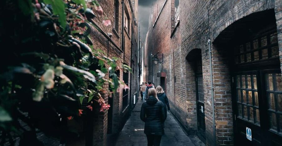 French Language: Original Harry Potter Walking Tour - Why This Harry Potter Walk Works