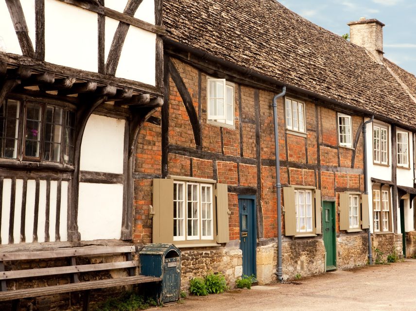 From Bath: Stonehenge & the Cotswolds Day Tour with Entry - Food, weather, and what to pack