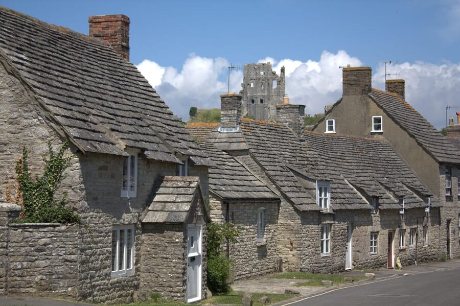 From Bournemouth: Jurassic Coast & Isle of Purbeck Day Tour - Corfe Castle village and a useful lunch break