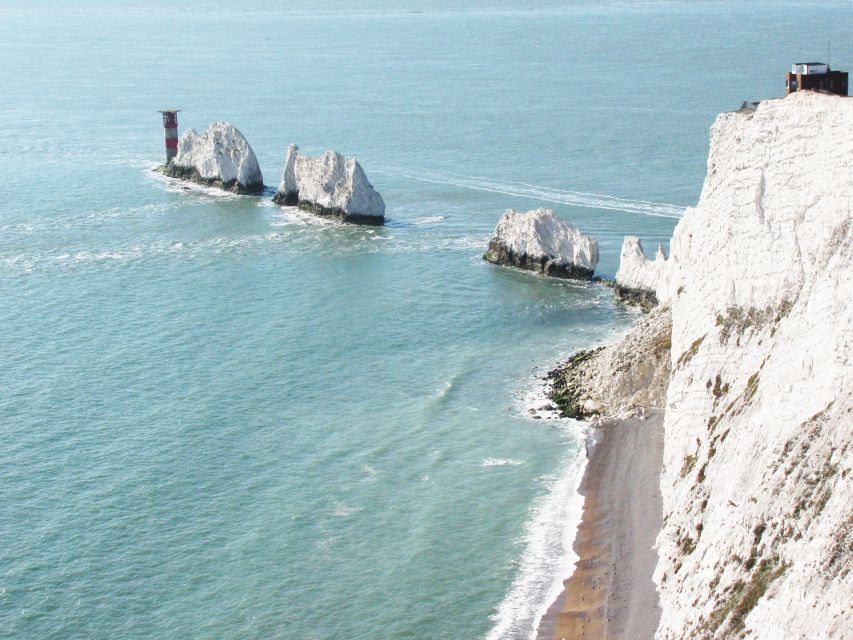 From Brighton: Isle of Wight Full-Day Trip via Portsmouth - The road to Alum Bay and the Needles