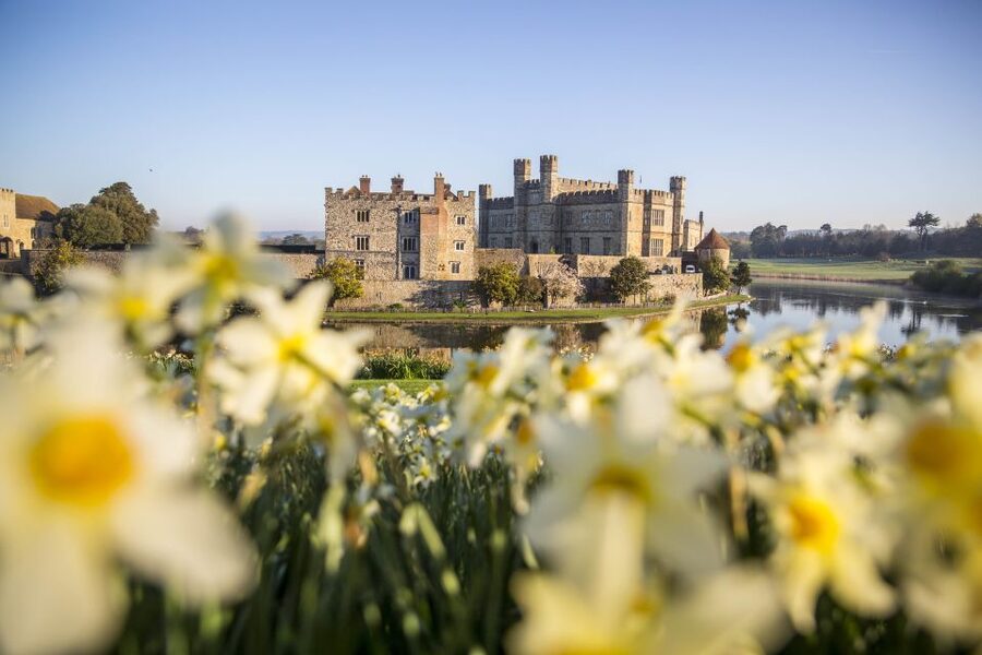 From Brighton: Leeds Castle & Canterbury Full-Day Trip - The journey from Brighton to Kent