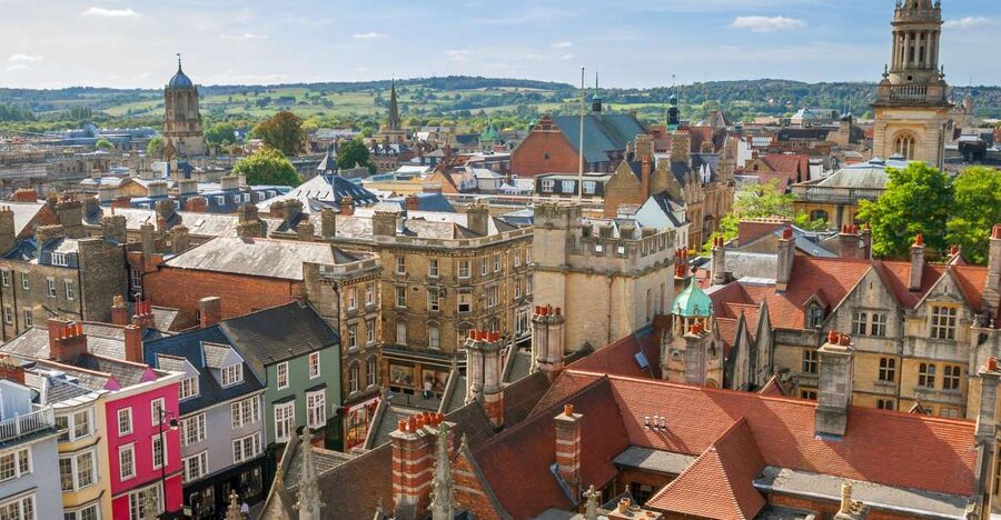 From Bristol: Oxford and the Cotswolds Full-Day Tour - Oxford: grand colleges and free time