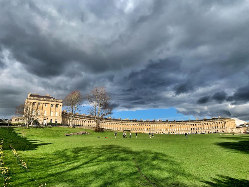 From Cambridge: Guided Day Tour to Bath and Stonehenge - The one-hour ride to Bath