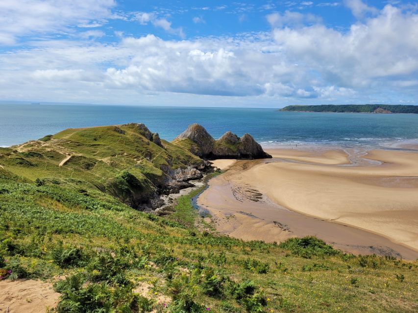 From Cardiff: The Wandering Bard's Swansea Bay Day Tour - How the small-group format affects the day
