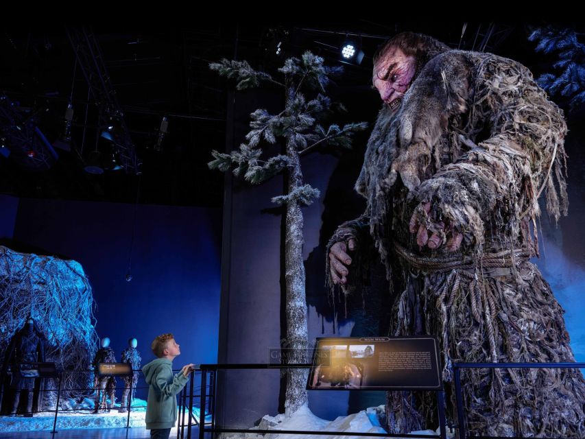 From Dublin: Game of Thrones Studio Tour with Coach Transfer - Lunch at the Mess Hall