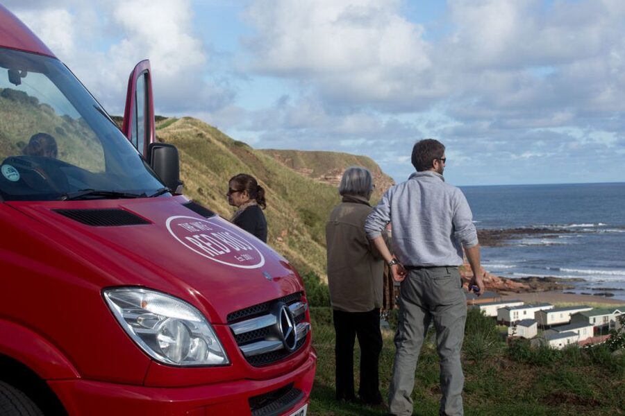 From Edinburg: Viking Coast & Alnwick Castle Day Tour - Meeting point and booking flexibility