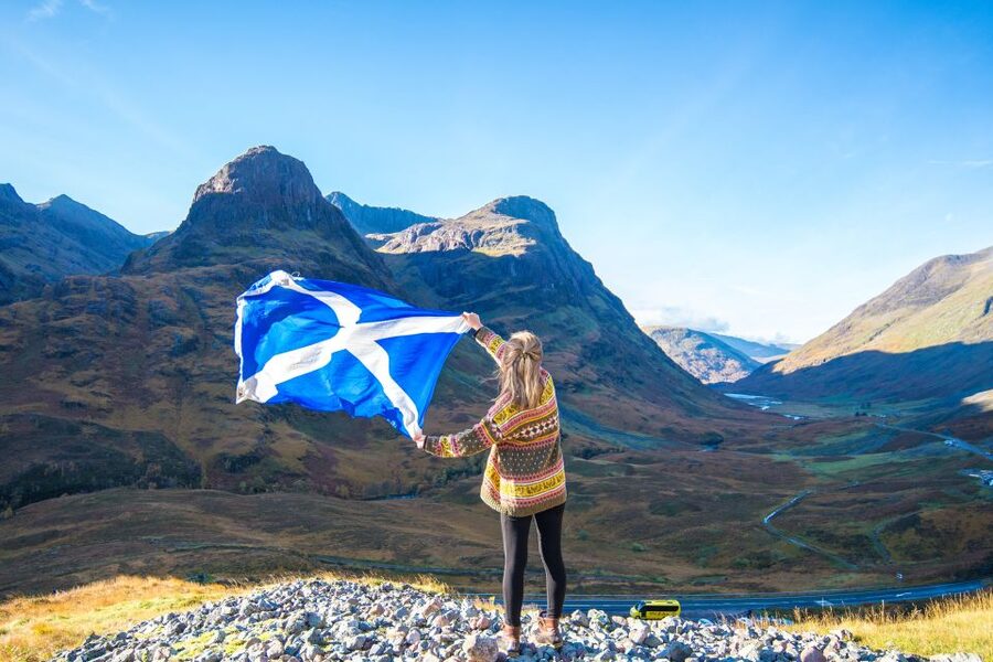 From Edinburgh: 3-Day Wild Skye & Loch Ness Hunter Tour - Day 2: The Jacobite Steam Train and the wild Isle of Skye