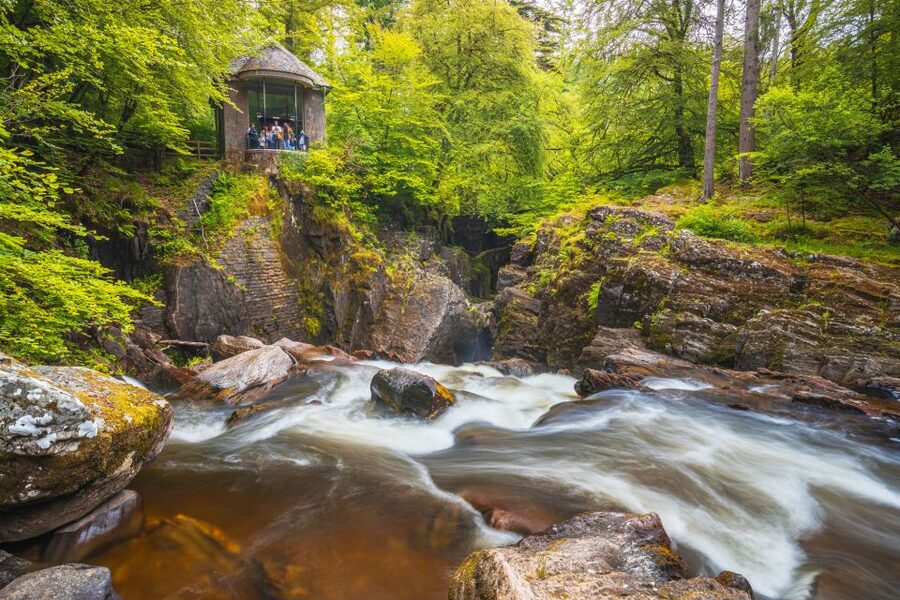 From Edinburgh: Full Day Scottish Highlands and Whisky Tour - Who should book this day trip?