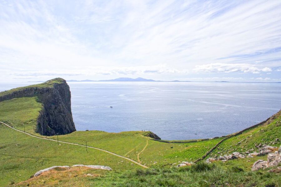 From Edinburgh: Isle of Skye 3-Day Tour with Accommodation - What the minibus experience is really like