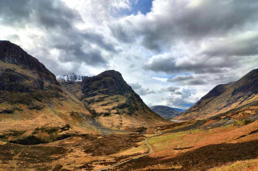 From Edinburgh: Isle of Skye and Outer Hebrides 6-Day Tour - Audio guides, language, and booking flexibility