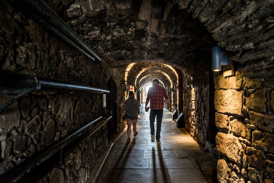 From Edinburgh: Loch Lomond, Kelpies & Stirling Castle Tour - Walking the bonnie banks at Balmaha