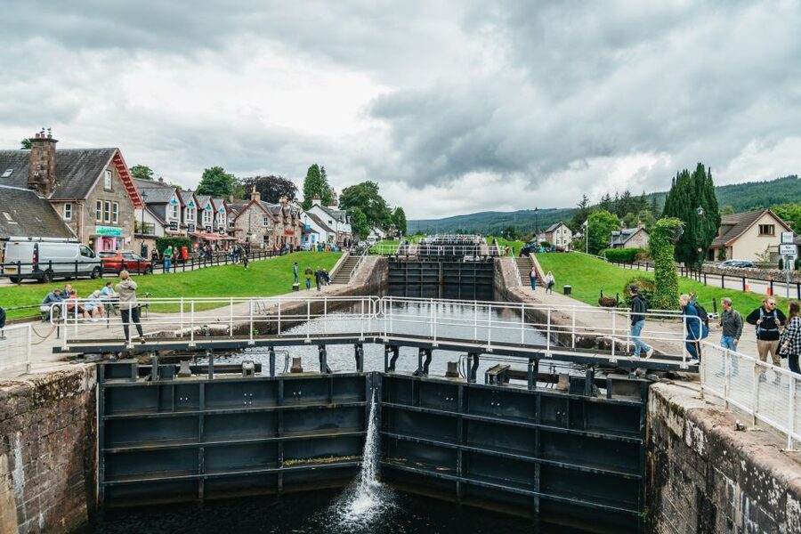From Edinburgh: Loch Ness, Glencoe & Scottish Highlands Tour - Pitlochry and the final return to Edinburgh