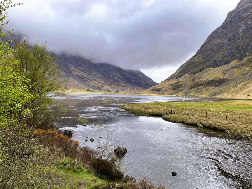 From Edinburgh: Loch Ness, Glencoe & The Highlands Day Trip - Charlotte Square and the road north