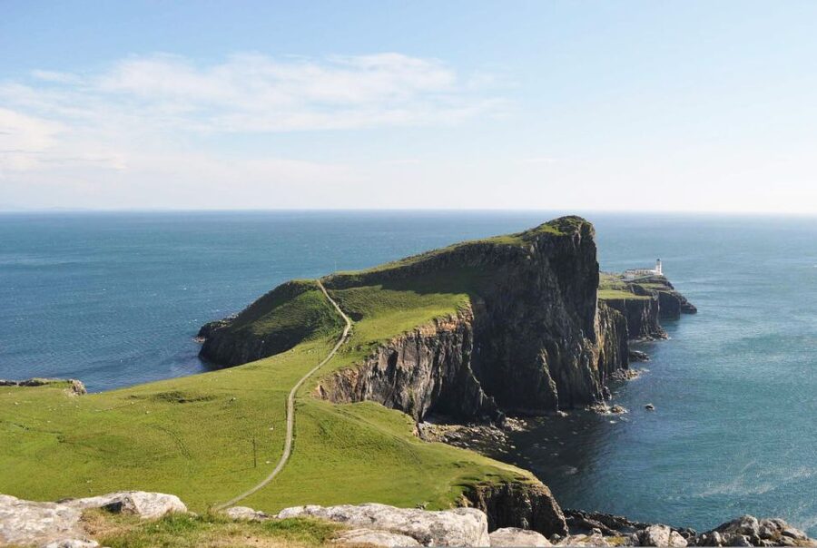 From Edinburgh: Outer Hebrides & Isle of Skye 6-Day Tour - Day 3: Blackhouses, brochs, and western Lewis