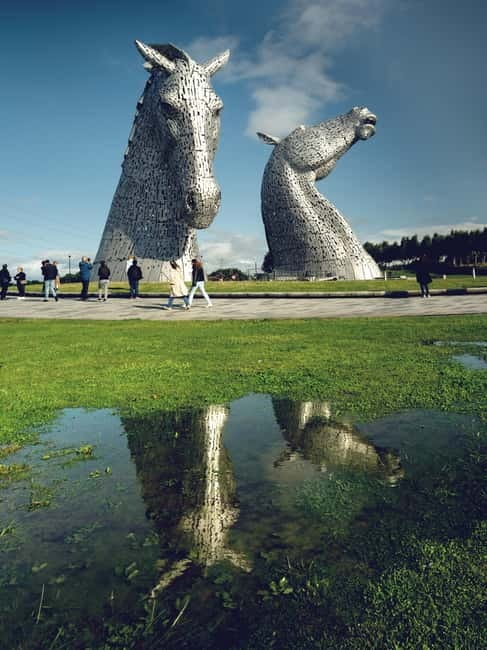 From Edinburgh: Stirling Castle, Kelpies and Loch Lomond - Key points at a glance