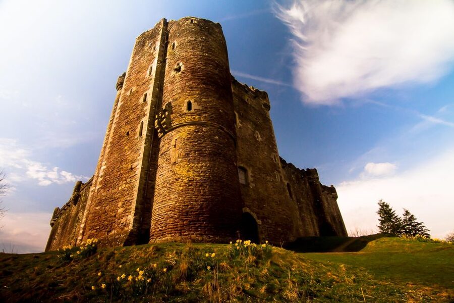 From Edinburgh: West Highland Lochs and Castles Day Trip - A refreshment stop at the Green Welly