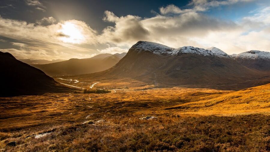From Glasgow: Glenfinnan, Fort William, and Glencoe Day Trip - The guide is part of the attraction