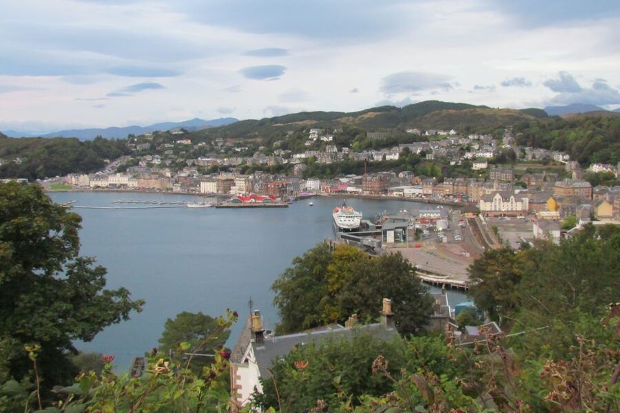 From Glasgow: Oban, Glencoe & West Highland Castles Day Trip - Kilchurn Castle and the lochs of the west
