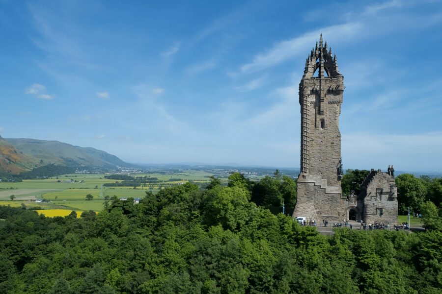 From Glasgow: Stirling Castle & Loch Lomond Tour - Luss and the first look at Loch Lomond