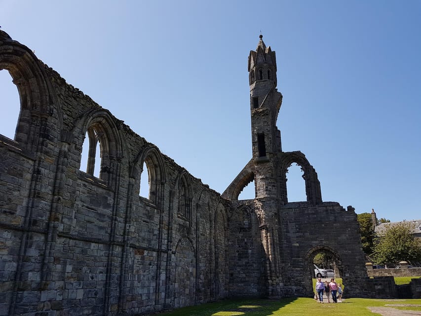 From Glasgow: The Kelpies, St Andrews and Fife Adventure - Falkland: royal connections and television streets