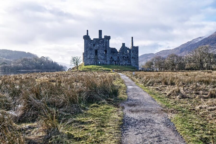 From Greenock Cruise Terminal: West Highland Private Tour - Inverary, Loch Fyne, and the choice of lunch
