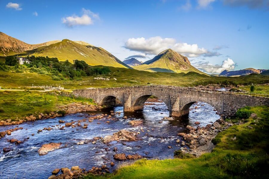 From Inverness: Isle of Skye and Fairy Pools Day Trip - A short extra stop on Skye