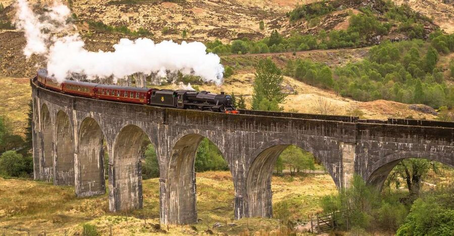 From Inverness: Jacobite Steam Train and Highlands Tour - Suidhe Viewpoint and Dores Beach