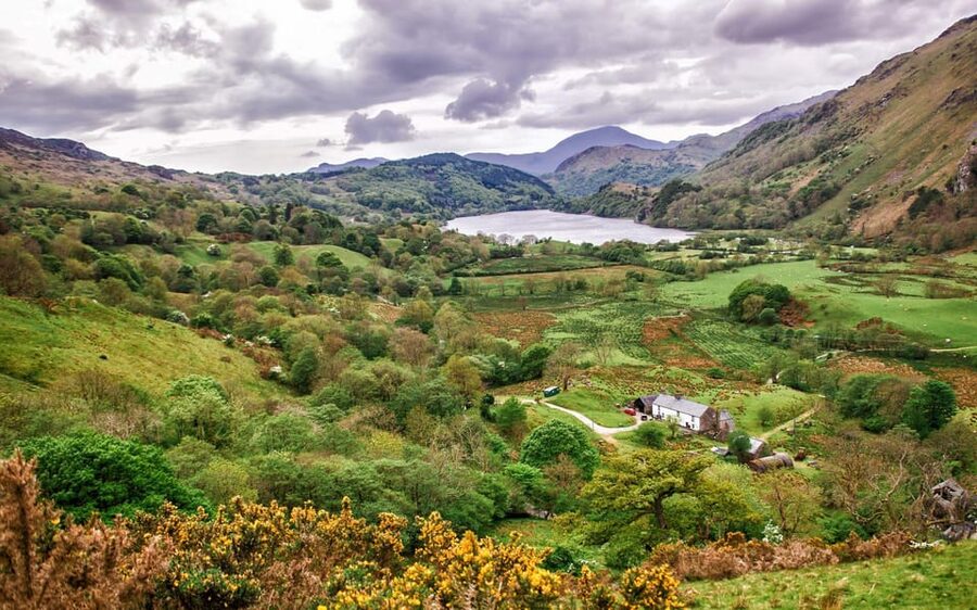 From Liverpool: North Wales Day Trip with Driver-Guide - Llangollen brings a slower riverside pause