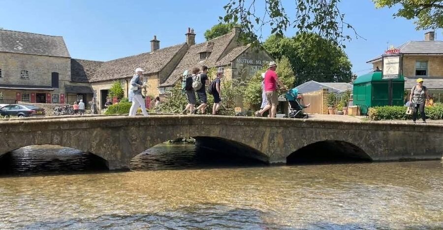 From London: Bath and the Cotswolds Full-day Tour - Bath: Roman engineering beneath Georgian streets